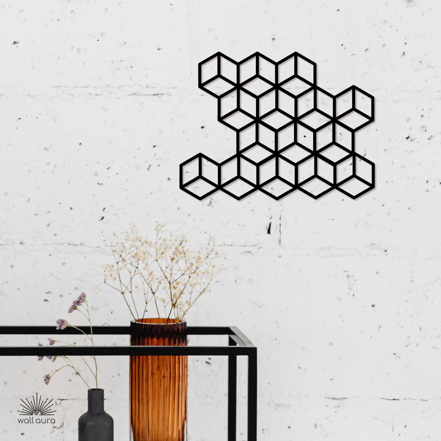 קוביות גאומטריות ממתכת בעיצוב מודרני