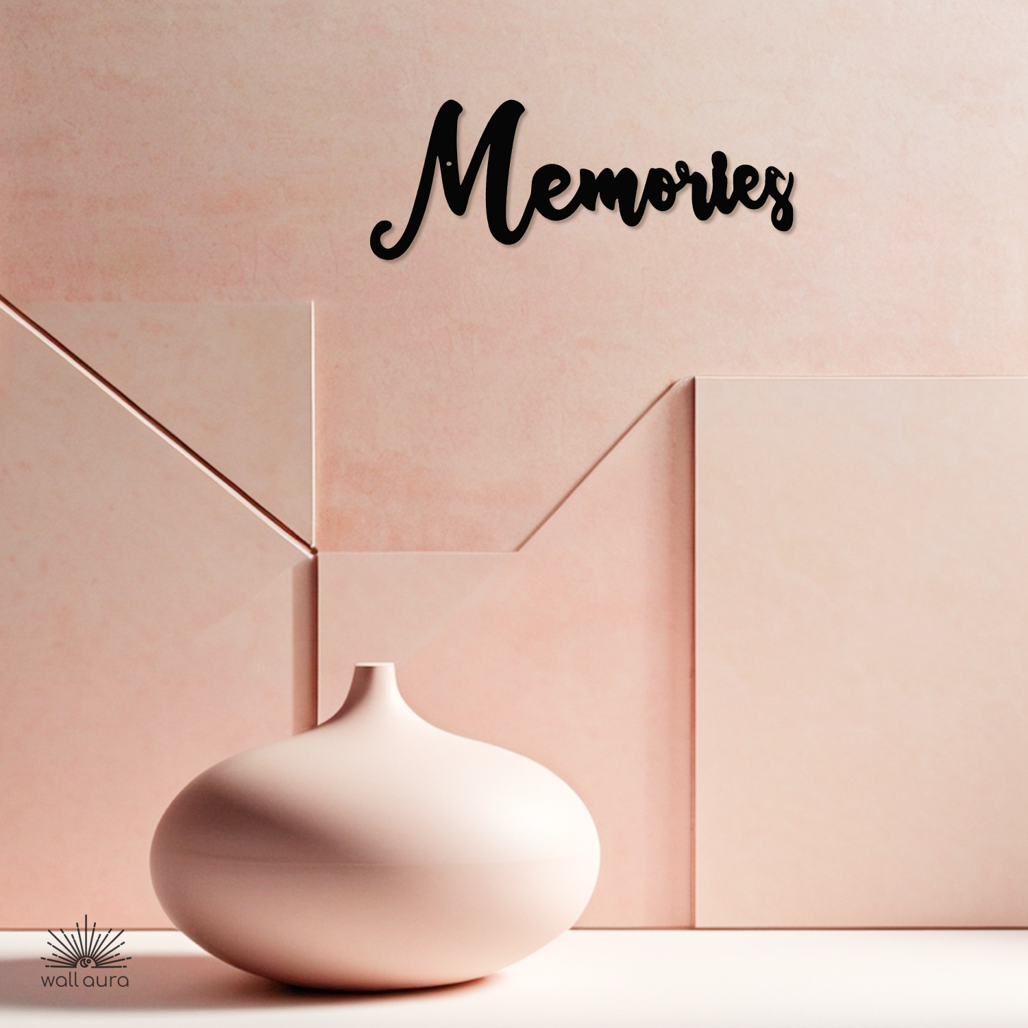 שלט "Memories" בעיצוב אותיות מחוברות ממתכת