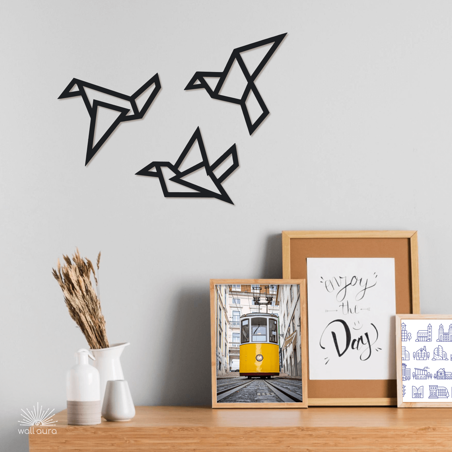 ציפורי מתכת לקיר