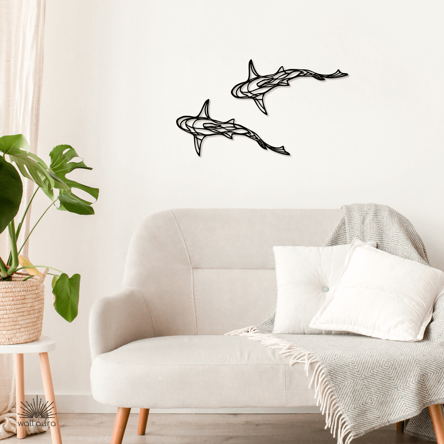 קישוט קיר ממתכת כריש